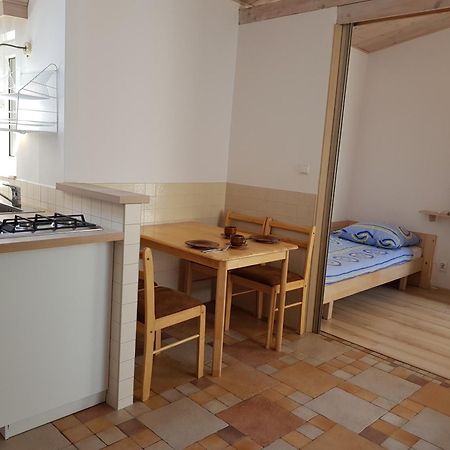 Pokoje I Apartamenty Przy Sosnowej Poddąbie Εξωτερικό φωτογραφία